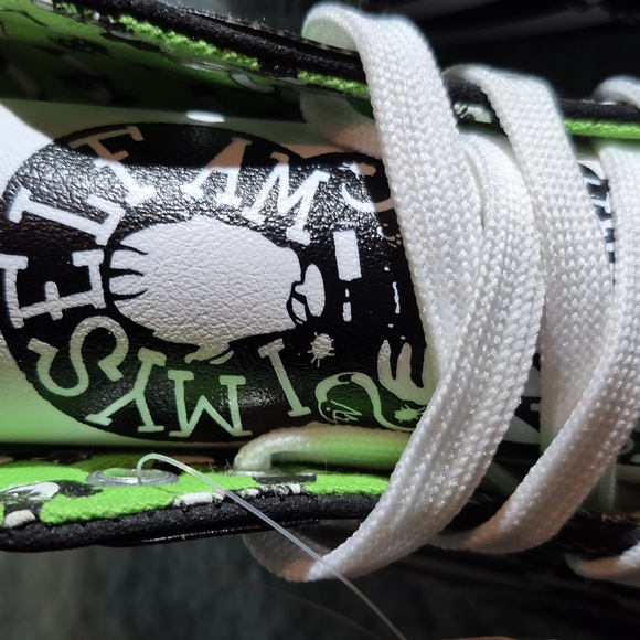 New With tags - Beetlejuice “It’s Showtime” high top sneakers - Picture 6 of 11